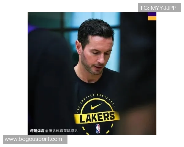 雷迪克透露詹姆斯本周积极参与个人训练提升状态