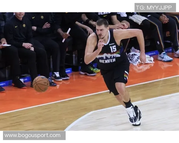 追梦:约基奇受伤或将终结他本赛季MVP争夺的希望实在令人惋惜 追梦:约基奇受伤或将终结他本赛季MVP争夺的希望实在令人惋惜